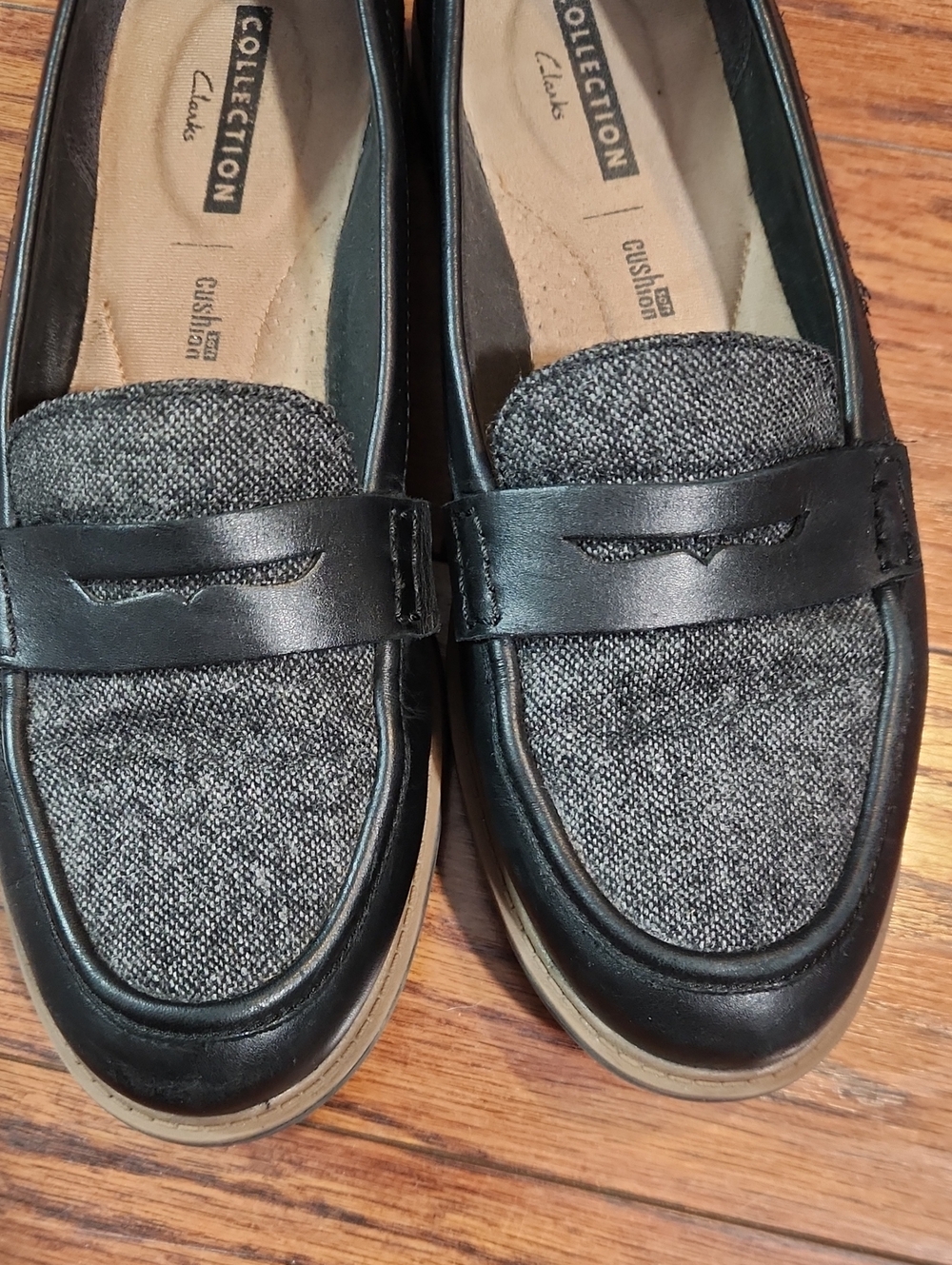 Clark's Cushion Collection Black & Gray Tweed Loafers - Picture 4 of 5